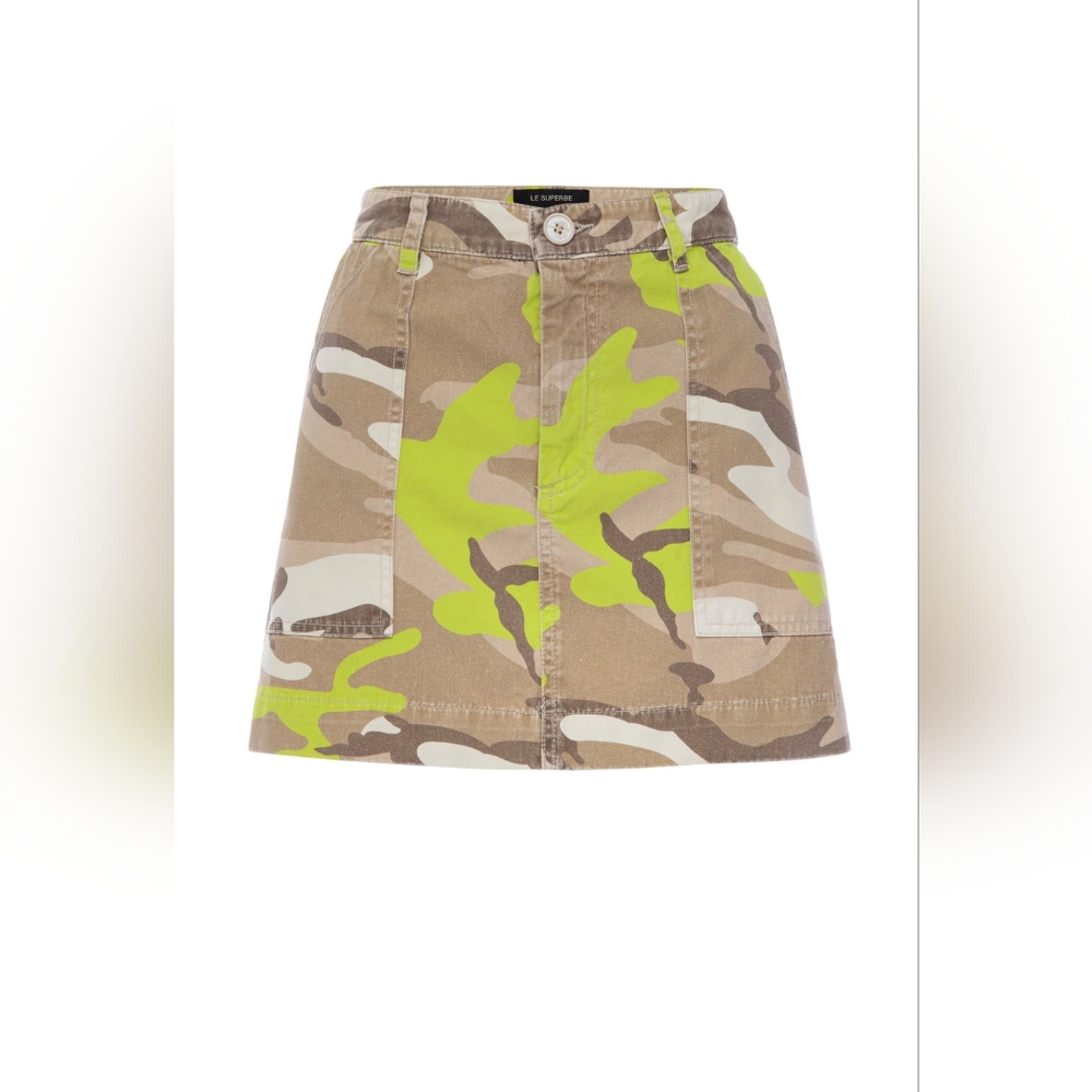 9. NWT LE SUPERBE EXTRA MINI SKIRT
